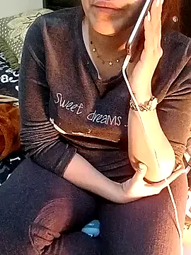 Snapshot of ShadiaStar chatting on 01/20/25, 06:53 ShadiaStar online show from 01/20/25, 06:53