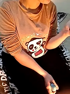 Snapshot of ShadiaStar chatting on 02/06/25, 06:51 ShadiaStar online show from 02/06/25, 06:51