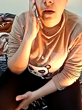 Snapshot of ShadiaStar chatting on 02/06/25, 11:54 ShadiaStar online show from 02/06/25, 11:54