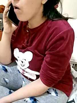 Snapshot of ShadiaStar chatting on 02/24/25, 01:53 ShadiaStar online show from 02/24/25, 01:53