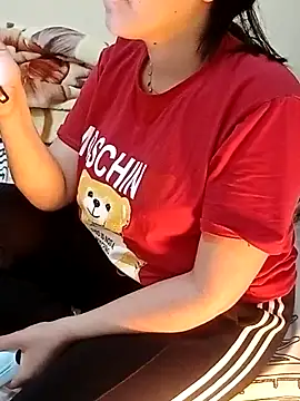 Snapshot of ShadiaStar chatting on 02/28/25, 04:10 ShadiaStar online show from 02/28/25, 04:10