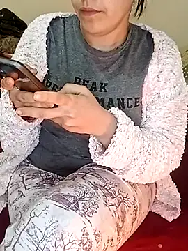 Snapshot of ShadiaStar chatting on 03/10/25, 08:45 ShadiaStar online show from 03/10/25, 08:45