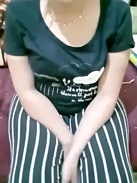 Snapshot of ShadiaStar chatting on 03/22/25, 07:53 ShadiaStar online show from 03/22/25, 07:53