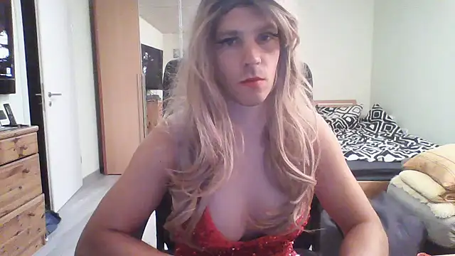 Kinky-Kristina online show from 09/12/25, 07:14