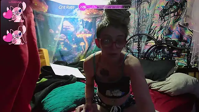 Snapshot of Stonermama666420 chatting on 02/04/25, 02:39 Stonermama666420 online show from 02/04/25, 02:39