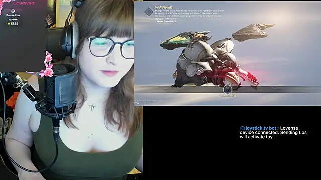 Snapshot of HannahCastle96 chatting on 02/06/26, 12:59 HannahCastle96 online show from 02/06/26, 12:59