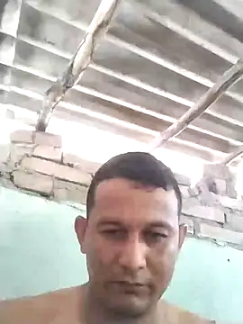 Snapshot of Feli230990 chatting on 02/03/25, 08:57 Feli230990 online show from 02/03/25, 08:57