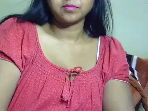 Snapshot of Suhana-sapna chatting on 02/09/25, 05:11 Suhana-sapna online show from 02/09/25, 05:11