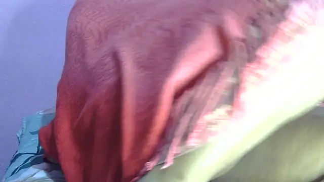 Snapshot of Suhana-sapna chatting on 01/06/26, 05:49 Suhana-sapna online show from 01/06/26, 05:49