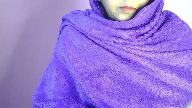 Snapshot of Suhana-sapna chatting on 01/13/26, 06:29 Suhana-sapna online show from 01/13/26, 06:29