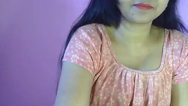 Snapshot of Suhana-sapna chatting on 02/02/26, 04:33 Suhana-sapna online show from 02/02/26, 04:33