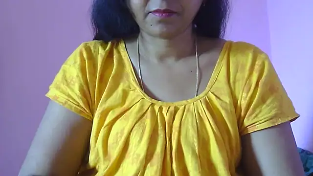 Snapshot of Suhana-sapna chatting on 02/20/26, 04:20 Suhana-sapna online show from 02/20/26, 04:20
