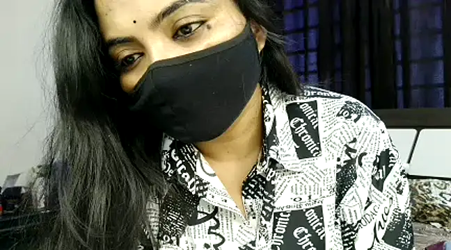 Hritvika online show from 03/18/25, 03:20