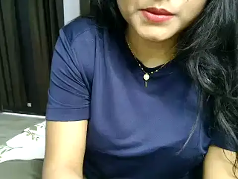 Hritvika online show from 02/17/26, 11:18