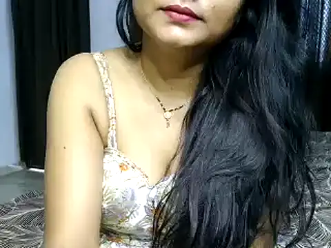 Snapshot of Hritvika chatting on 04/15/26, 03:57 Hritvika online show from 04/15/26, 03:57
