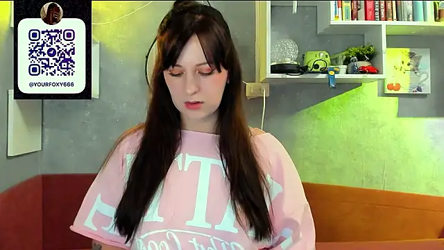 Snapshot of liya_gorgeous chatting on 03/10/26, 03:39 liya gorgeous online show from 03/10/26, 03:39