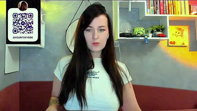 Snapshot of liya_gorgeous chatting on 03/13/26, 04:02 liya gorgeous online show from 03/13/26, 04:02