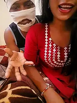 Snapshot of ascuple chatting on 01/19/25, 10:50 ascuple online show from 01/19/25, 10:50