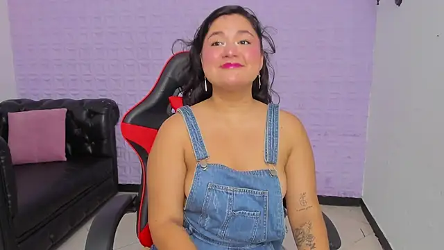 natasha adams22 online show from 03/03/25, 01:31