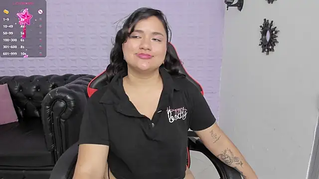 natasha adams22 online show from 03/05/25, 06:54