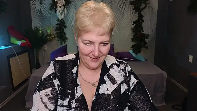 Sandra Snow online show from 01/09/25, 08:33