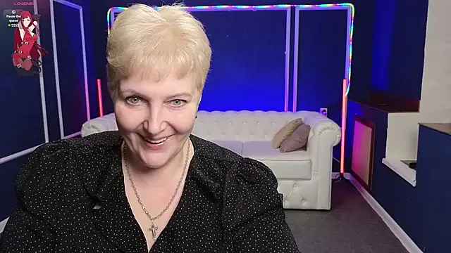 Sandra Snow online show from 01/19/25, 06:43