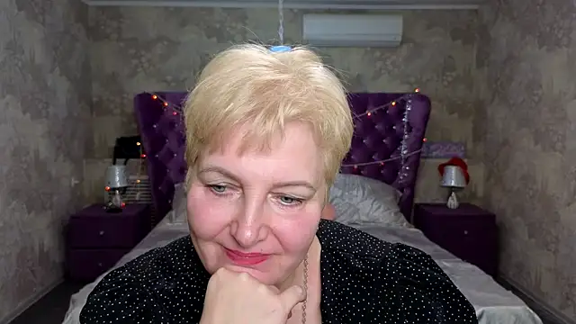 Sandra Snow online show from 01/21/25, 08:21