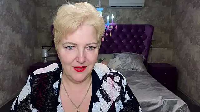 Sandra Snow online show from 02/07/25, 05:29
