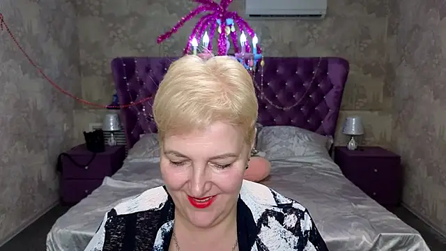 Sandra Snow online show from 02/14/25, 05:57