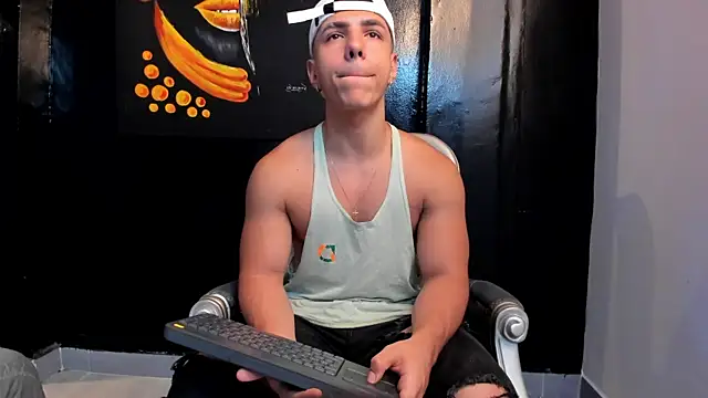 Flynn Riider online show from 03/09/25, 01:37