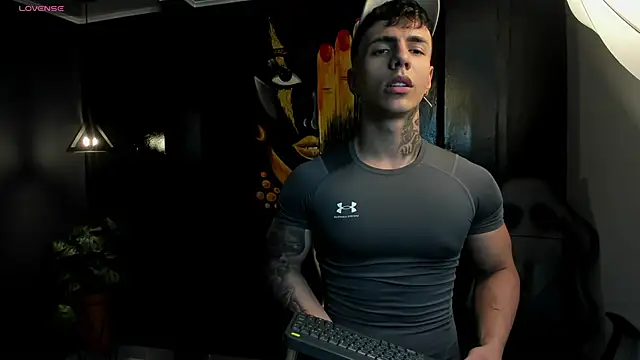 Flynn Riider online show from 09/21/25, 02:24