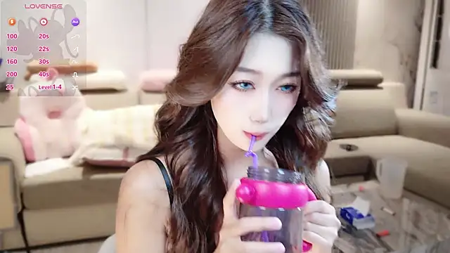 Snapshot of pinnnnnnk chatting on 09/11/25, 09:31 pinnnnnnk online show from 09/11/25, 09:31