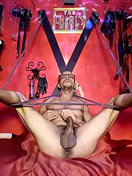 Snapshot of Charly_BC_Dirty chatting on 03/28/26, 12:32 Charly BC Dirty online show from 03/28/26, 12:32