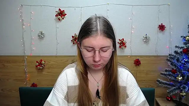 Snapshot of RysaKosaYlya chatting on 12/27/24, 06:03 RysaKosaYlya online show from 12/27/24, 06:03