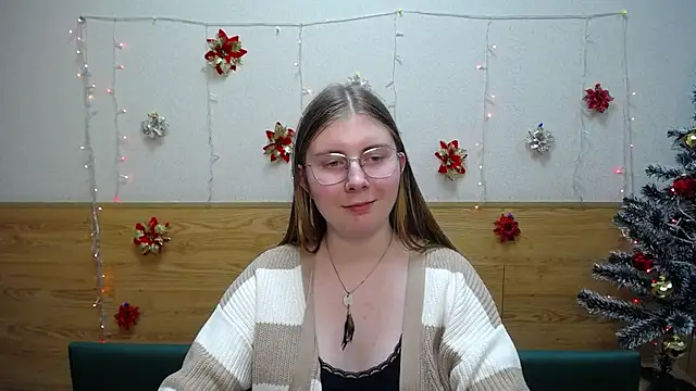 Snapshot of RysaKosaYlya chatting on 12/27/24, 03:15 RysaKosaYlya online show from 12/27/24, 03:15