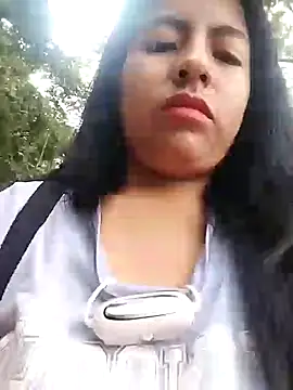 Danna-linyi online show from 12/28/24, 01:06