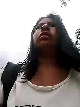 Danna-linyi online show from 02/02/25, 02:13