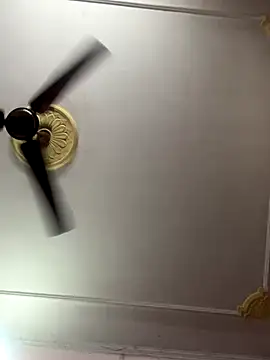 nehas online show from 09/11/25, 11:43