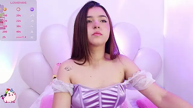 zoewillian online show from 11/14/25, 02:10