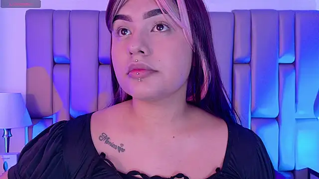 Snapshot of _sowy_venus_ chatting on 04/20/26, 11:46 sowy venus online show from 04/20/26, 11:46