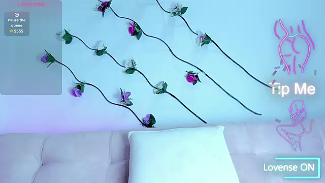 HaleyAmaya online show from 12/14/25, 07:18