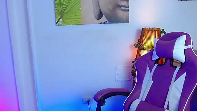 georgina lulu online show from 02/04/25, 07:22