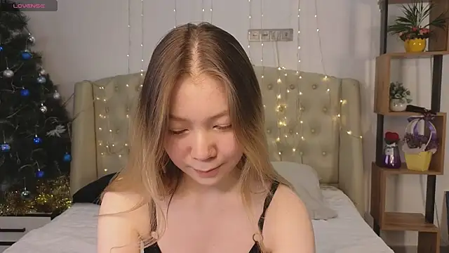 Snapshot of Babby_Rabbit chatting on 01/07/25, 10:54 Babby Rabbit online show from 01/07/25, 10:54