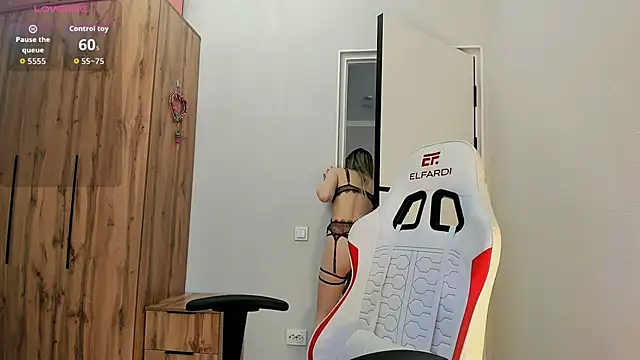 Snapshot of Babby_Rabbit chatting on 03/17/26, 09:01 Babby Rabbit online show from 03/17/26, 09:01