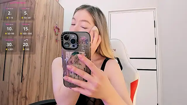 Snapshot of Babby_Rabbit chatting on 03/20/26, 08:19 Babby Rabbit online show from 03/20/26, 08:19