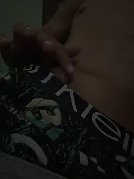 Snapshot of Henrico chatting on 12/11/24, 05:48 Henrico online show from 12/11/24, 05:48