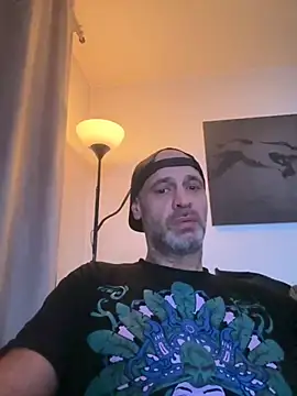 Avamereandmikel online show from 11/07/25, 02:33