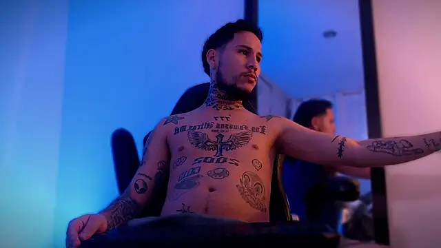 Snapshot of Junihn0 chatting on 09/20/25, 09:49 Junihn0 online show from 09/20/25, 09:49