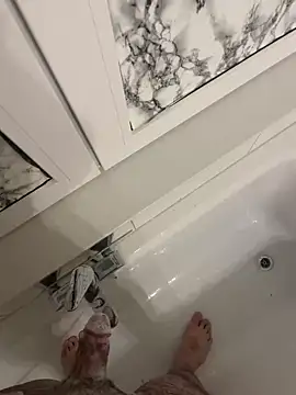 Snapshot of Loco42- chatting on 03/21/25, 07:46 Loco42- online show from 03/21/25, 07:46