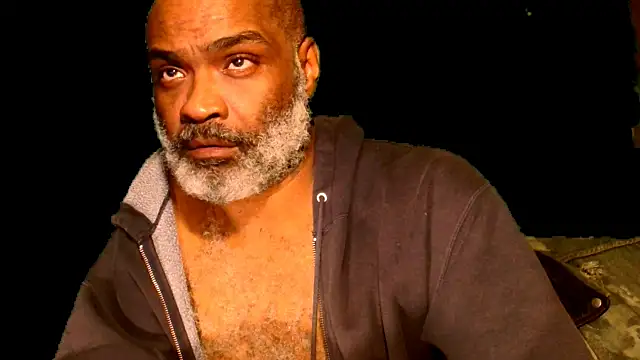 Snapshot of sinnernoir chatting on 01/11/25, 10:29 sinnernoir online show from 01/11/25, 10:29